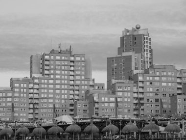 Scheveningen Hollanda 'nın kuzey denizinde