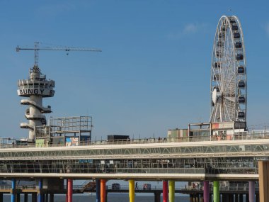 Scheveningen Hollanda 'nın kuzey denizinde