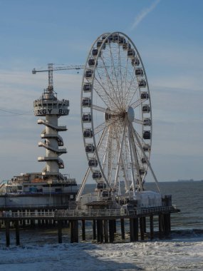 Scheveningen Hollanda 'nın kuzey denizinde