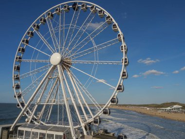 Scheveningen Hollanda 'nın kuzey denizinde