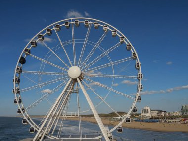 Scheveningen Hollanda 'nın kuzey denizinde