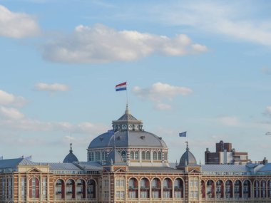 Scheveningen Hollanda 'nın kuzey denizinde