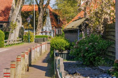 Hollanda 'daki Ameland adasındaki Nes köyü.