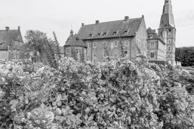 Alman Muensterland 'indeki Raesfeld şehri.