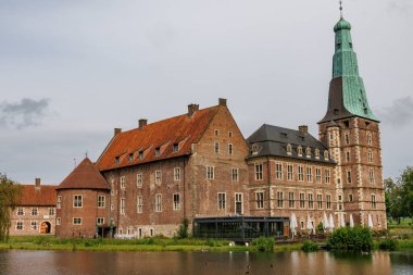 Alman Muensterland 'indeki Raesfeld şehri.