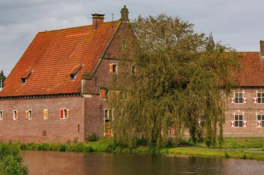 Alman Muensterland 'indeki Raesfeld şehri.