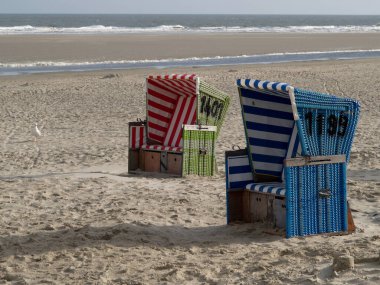 Langeoog adasının plajı.