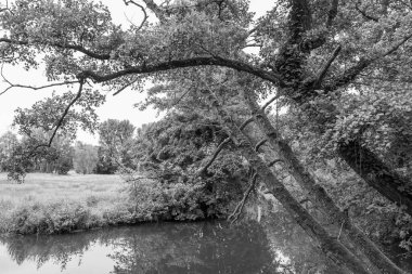 Gemen köyü ve eski şatosu.