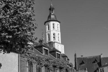 Almanya 'nın Ren Nehri' ndeki eski Xanten şehri.