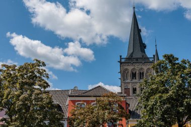 Almanya 'nın Ren Nehri' ndeki eski Xanten şehri.