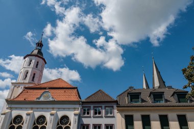 Almanya 'nın Ren Nehri' ndeki eski Xanten şehri.