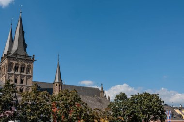 Almanya 'nın Ren Nehri' ndeki eski Xanten şehri.