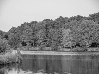 Borken yakınlarındaki Westphalia Gölü.