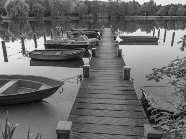 Borken yakınlarındaki Westphalia Gölü.