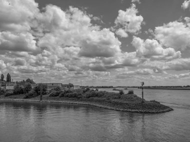 Emmerich Ren Nehri 'nde