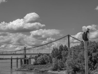 Emmerich Almanya 'daki Ren Nehri' nde.