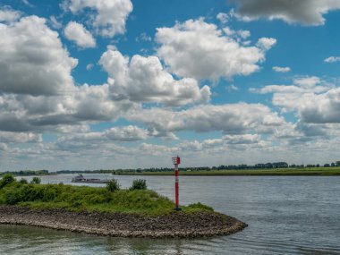 Emmerich Almanya 'daki Ren Nehri' nde.