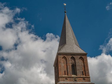 Emmerich Almanya 'daki Ren Nehri' nde.