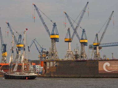 şehir ve Almanya'da hamburg Limanı