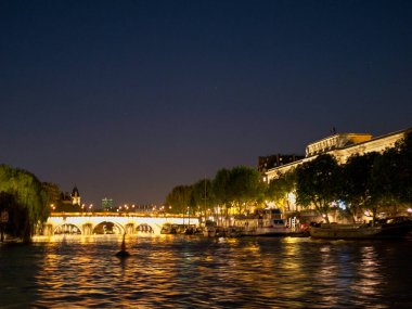 Paris şehri.