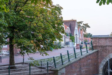Kuzey Denizi 'ndeki karşılama köyü.