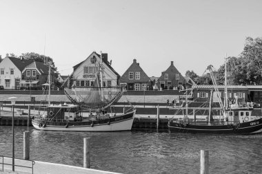 Kuzey Denizi 'ndeki Greetsiel köyü.