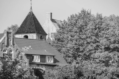 Kuzey Denizi 'ndeki Greetsiel köyü.