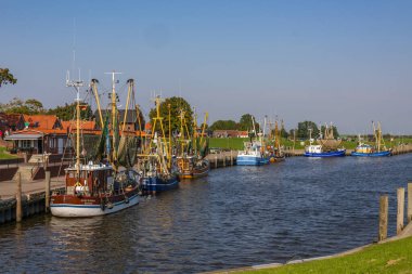 Kuzey Denizi 'ndeki Greetsiel köyü.