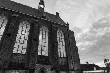 Nijmegen şehri Hollanda 'daki Wal Nehri' nde.