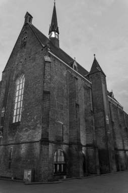 Nijmegen şehri Hollanda 'daki Wal Nehri' nde.