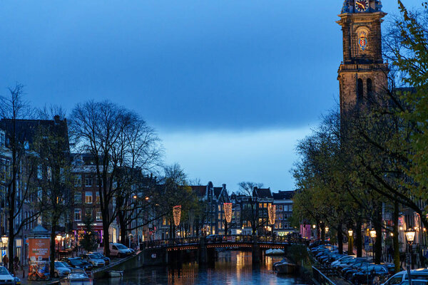 Амстердам ночью
