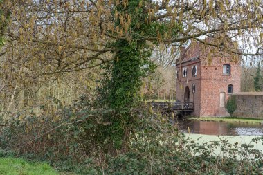 Bahar zamanı Barlo 'da Bocholt yakınlarındaki Westphalia' da