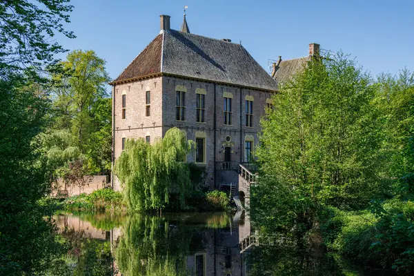 Hollanda 'da Vorden yakınlarındaki manzara.