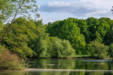 Borken yakınlarındaki Alman Muensterland 'inde güzel göller