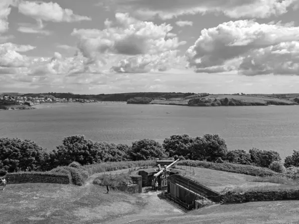 İngiliz Kanalı ve Bisküvi 'de gemi yolculuğu.
