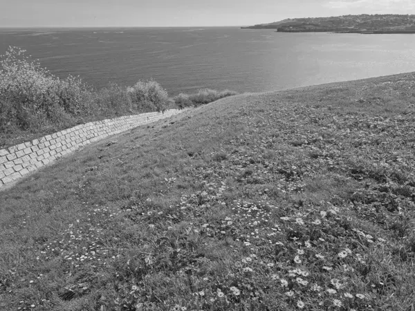 İngiliz Kanalı ve Bisküvi 'de gemi yolculuğu.