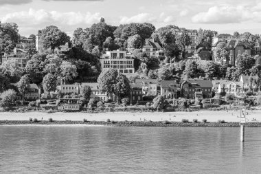 Almanya 'da Hamburg şehri ve limanı