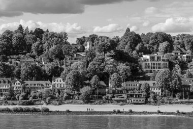 Almanya 'da Hamburg şehri ve limanı