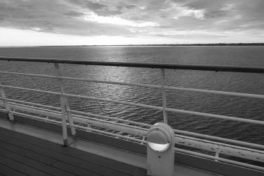 Hamburg Limanı ve Elbe Nehri