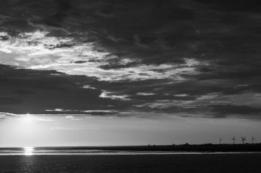 Hamburg Limanı ve Elbe Nehri