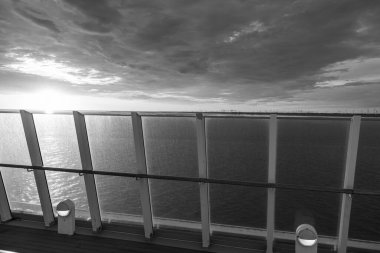 Hamburg Limanı ve Elbe Nehri