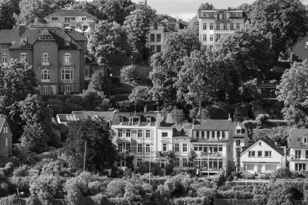 Almanya 'da Hamburg şehri ve limanı