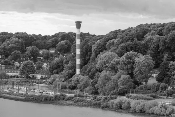 Almanya 'da Hamburg şehri ve limanı