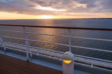 Hamburg ve Elbe Nehri