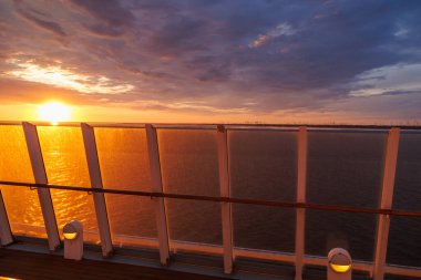 Hamburg ve Elbe Nehri