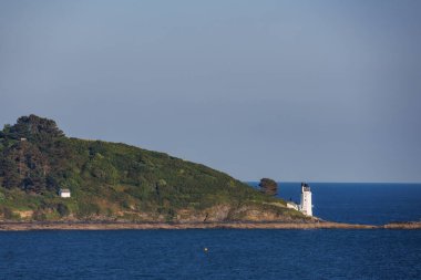 İngiliz sahillerinde gemi gezisi.