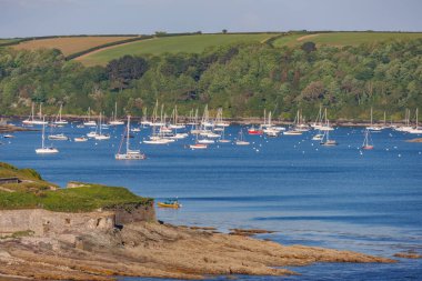 İngiliz sahillerinde gemi gezisi.