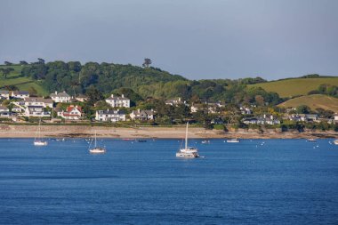 İngiliz sahillerinde gemi gezisi.