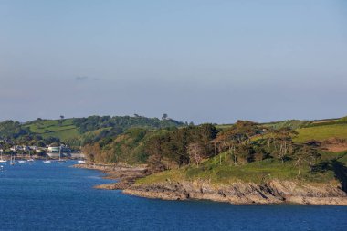 İngiliz sahillerinde gemi gezisi.