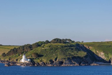 İngiliz sahillerinde gemi gezisi.